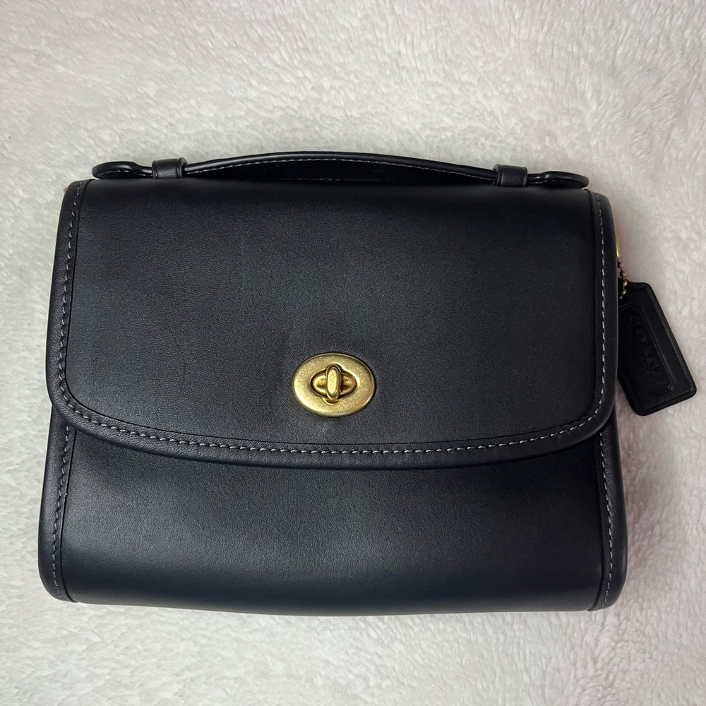 Coach Cassie Top Handle Crossbody in smooth leather black